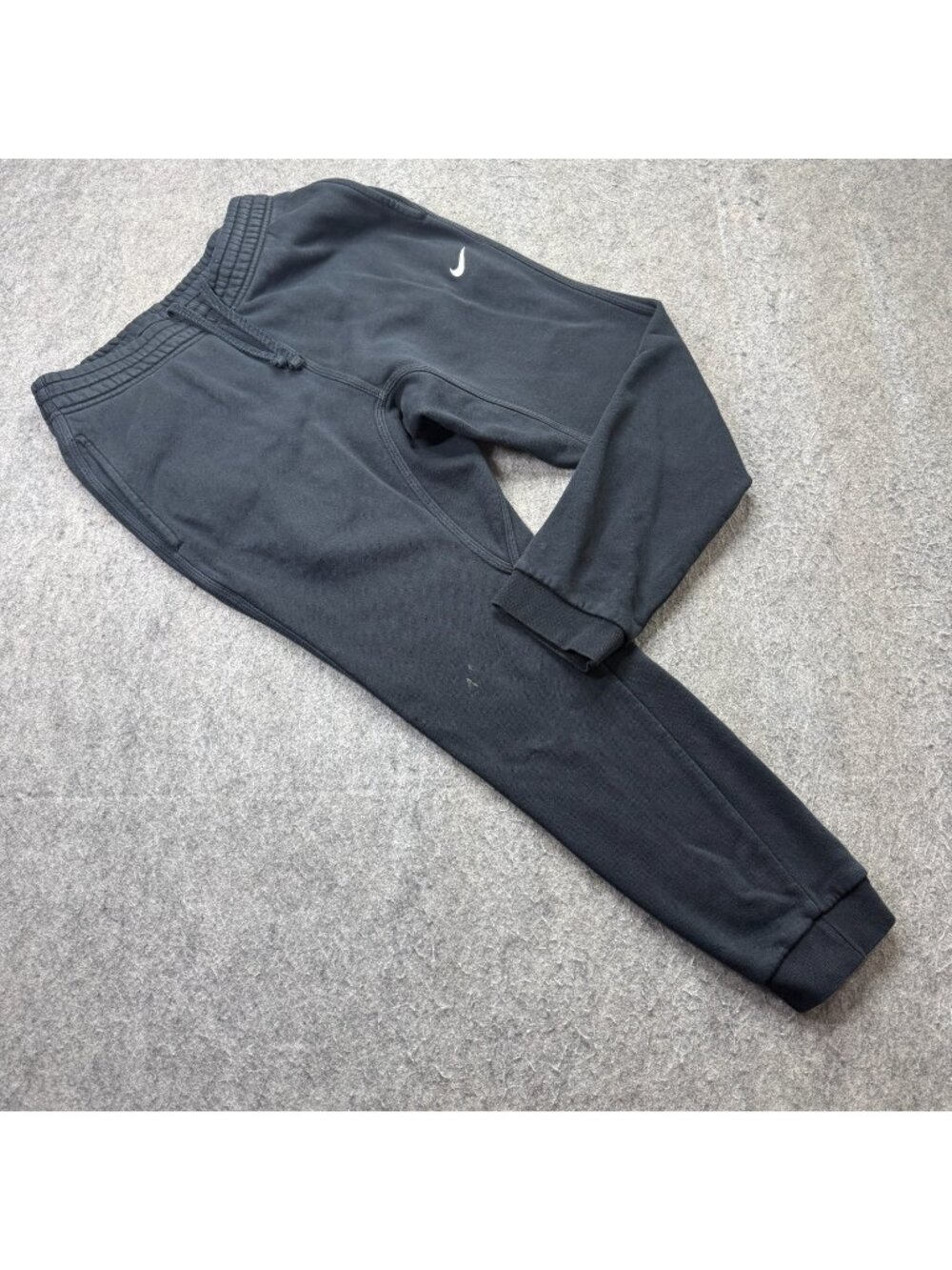 Nike Sportswear Club Fleece Joggers Men M Black Tapered 28" Sweatpants 716830